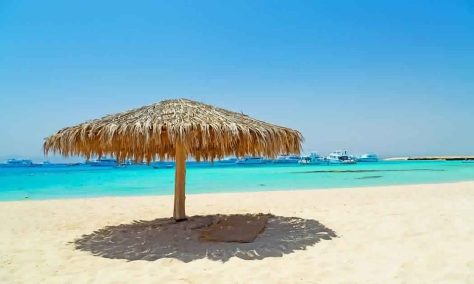Sharm El Luli – Qulaan – El Nayzak