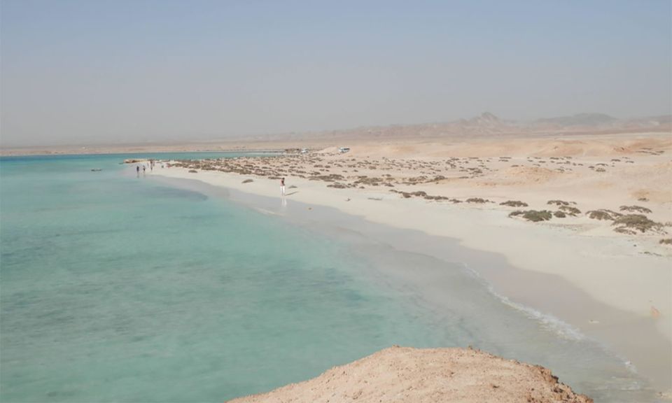 Sharm El Luli – Qulaan – El Nayzak