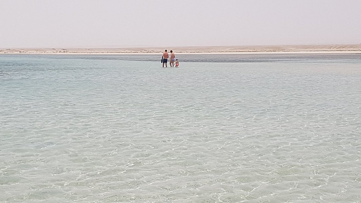 Sharm El Luli – Qulaan – El Nayzak