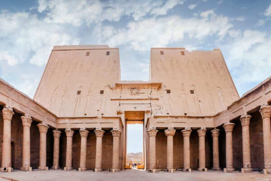 ASWAN OVER DAY